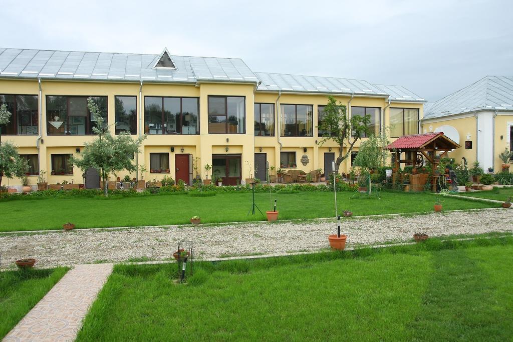 Islaz Villa Giulia מראה חיצוני תמונה